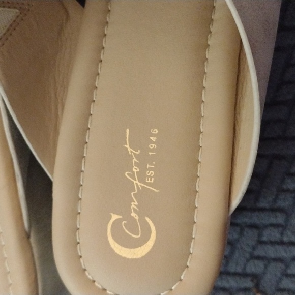 Metallic wedge shoes - Picture 3 of 4